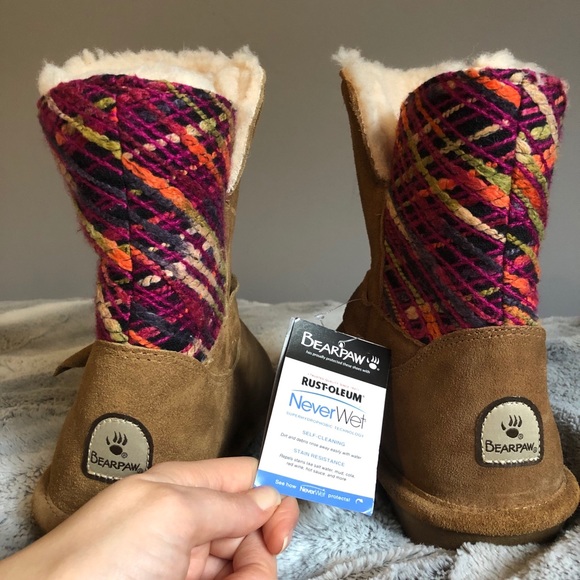 COPY - BearPaw Winter Boots - Picture 2 of 4